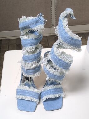 Azalea Wang Frayed Light Blue Denim Wrap Sandals - Women Jeans Style Size 6
